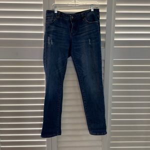 KUT from the Kloth Boyfriend Jeans Size 10